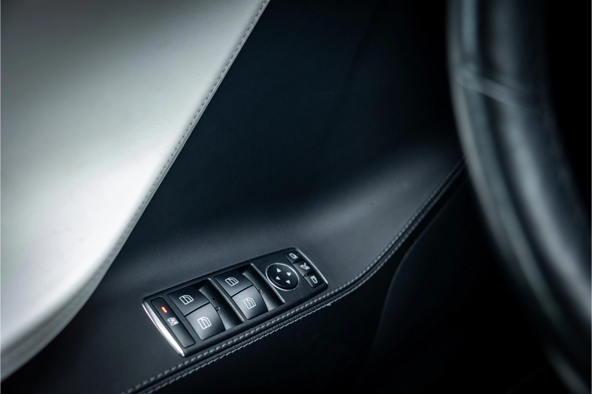 Hoofdafbeelding Tesla Model S