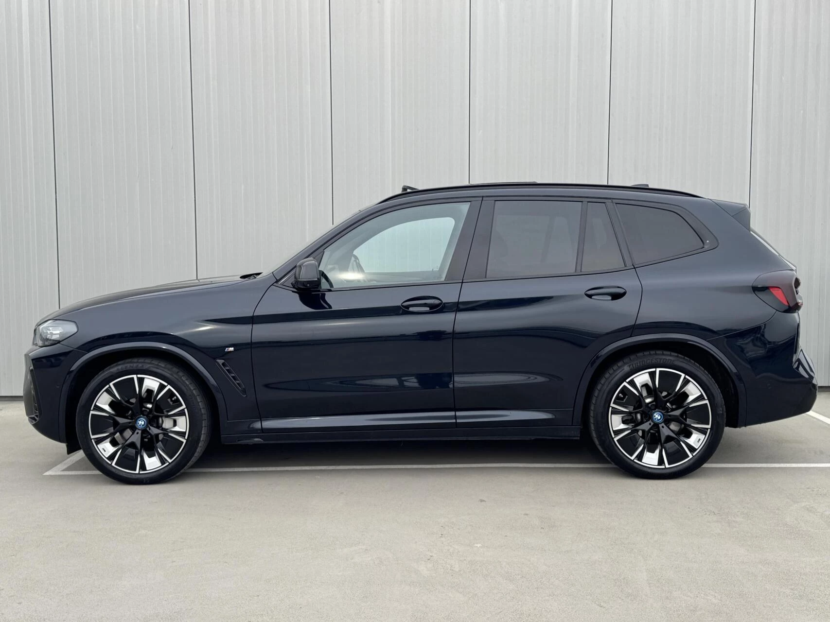 Hoofdafbeelding BMW iX3