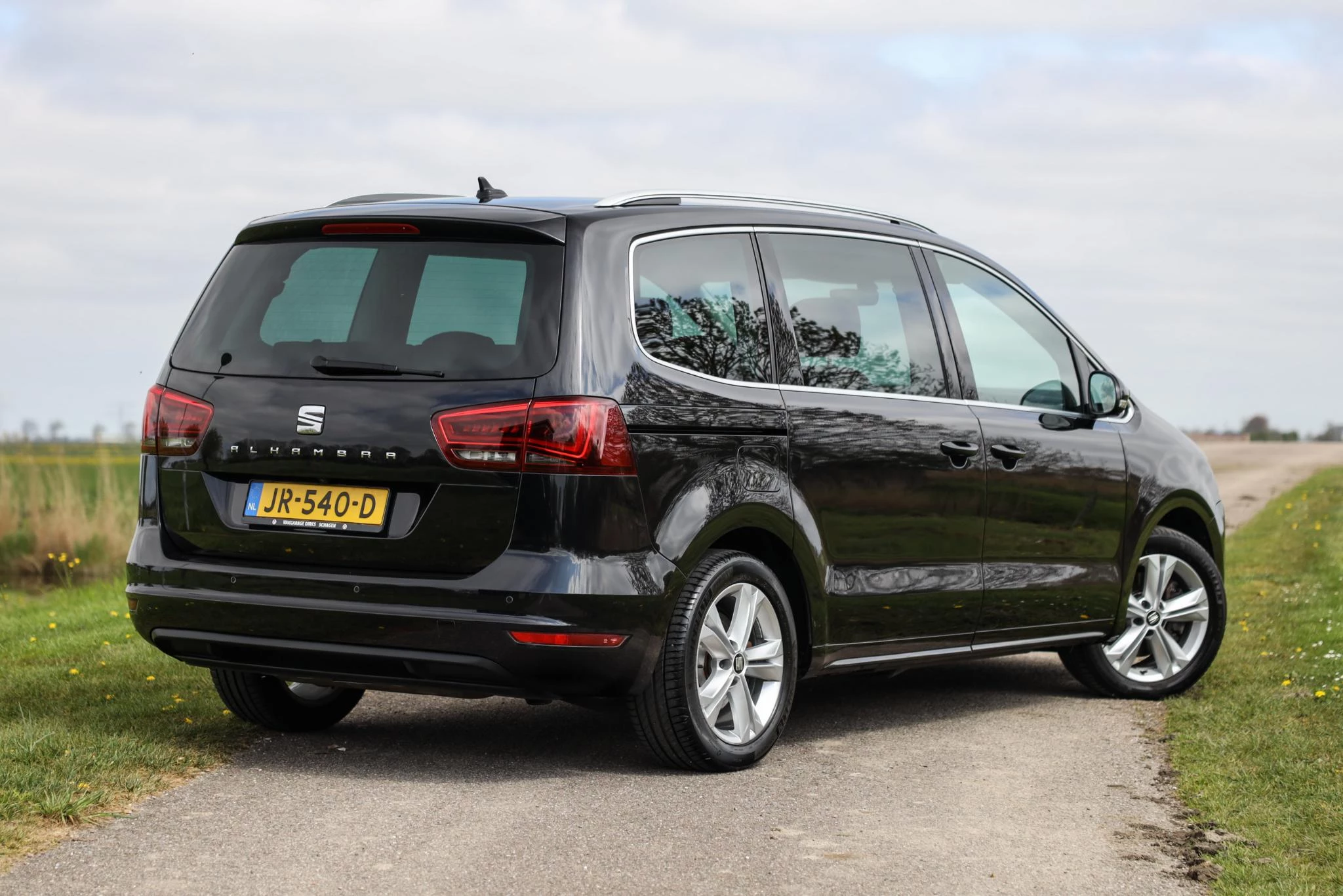 Hoofdafbeelding SEAT Alhambra