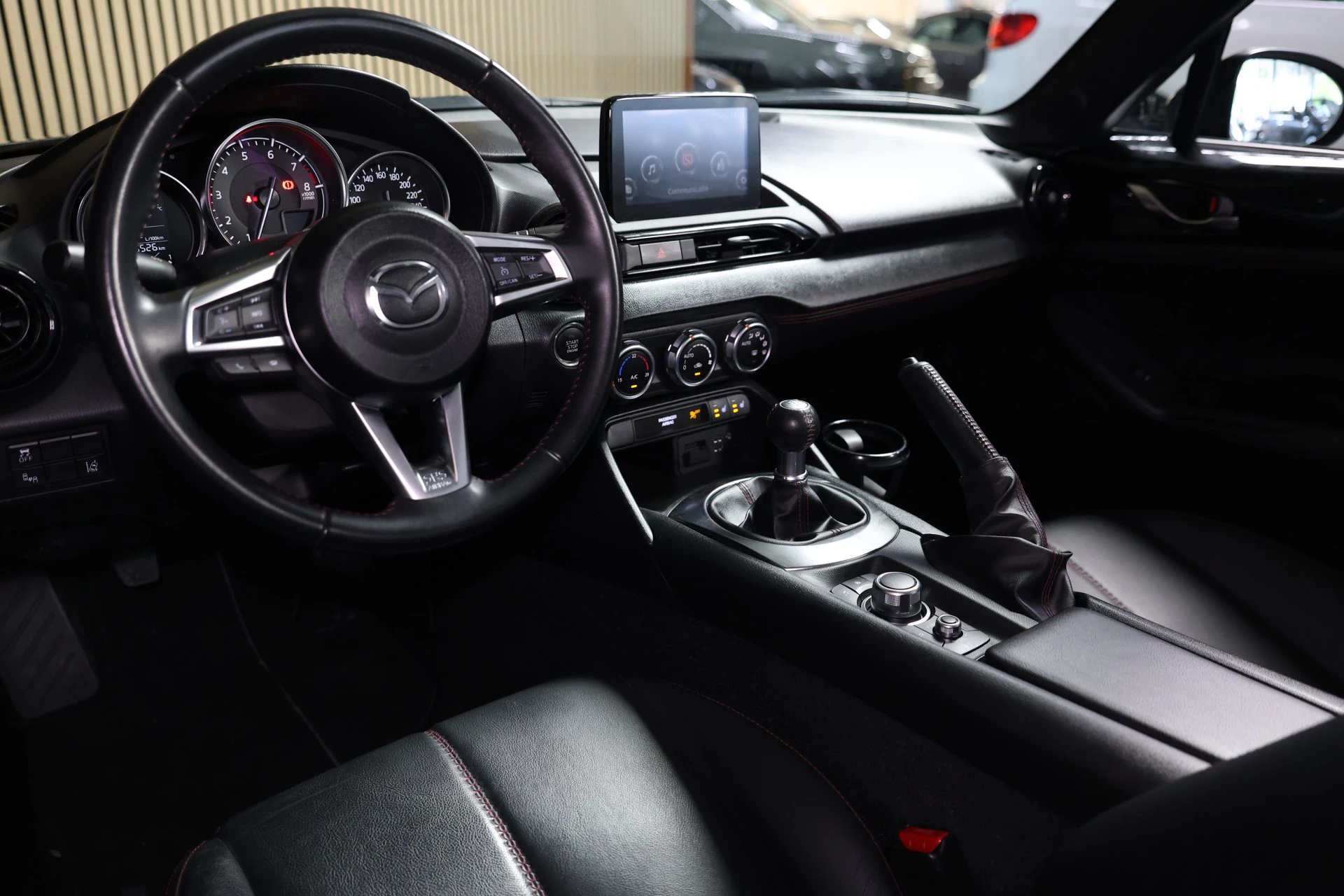 Hoofdafbeelding Mazda MX-5