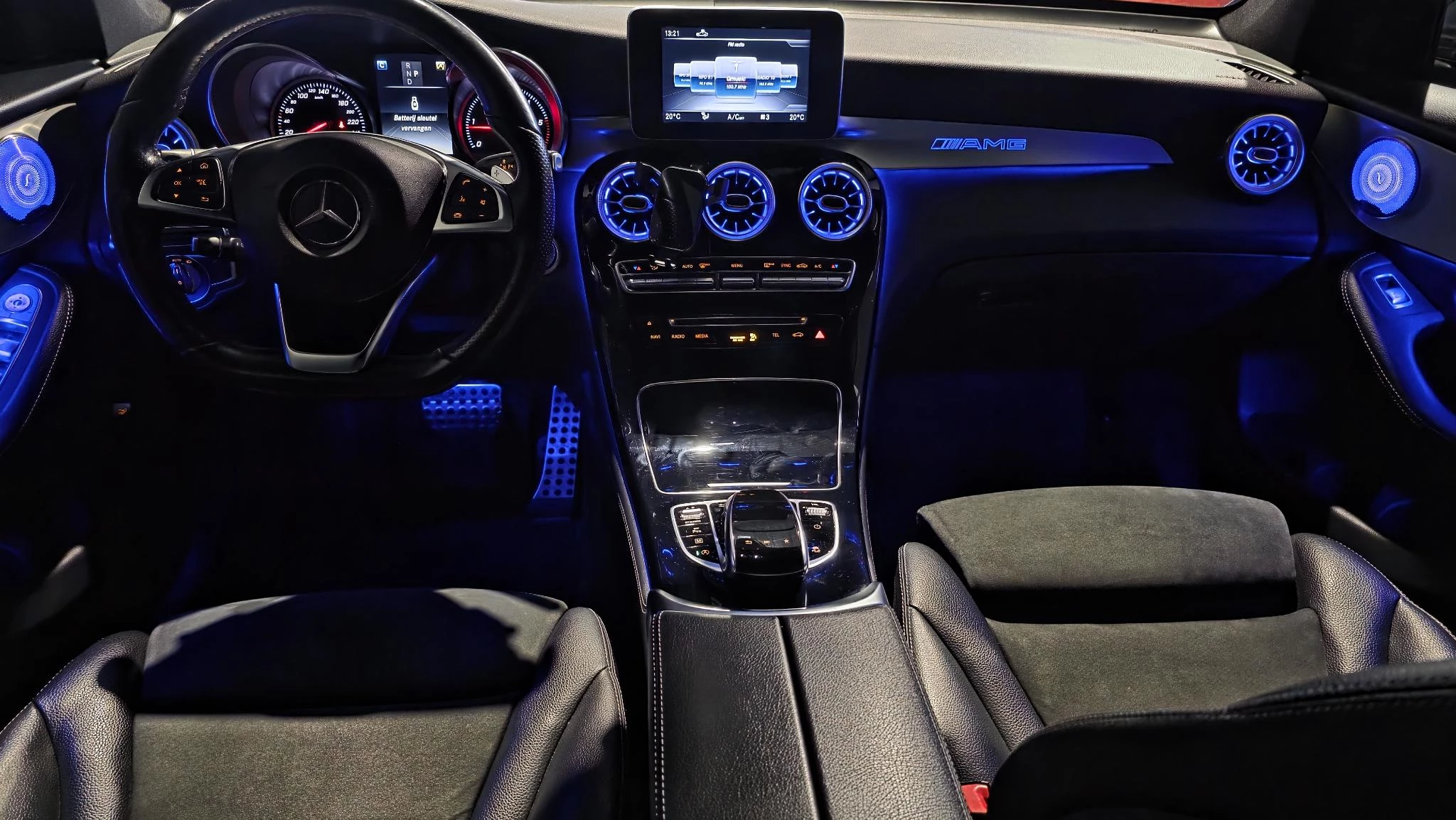 Hoofdafbeelding Mercedes-Benz GLC