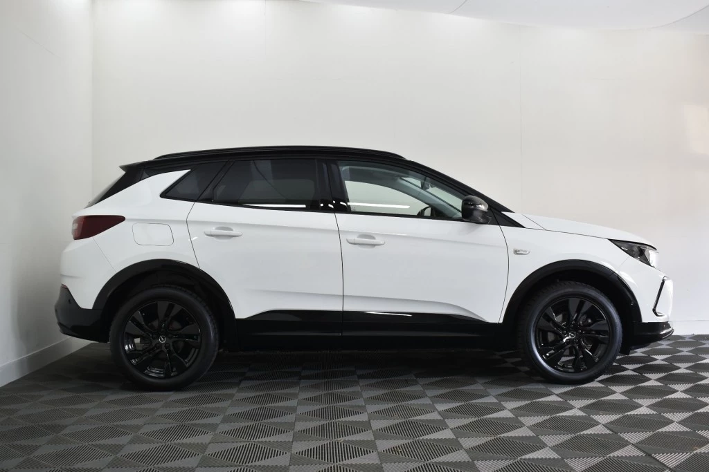 Hoofdafbeelding Opel Grandland