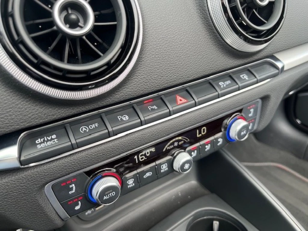 Hoofdafbeelding Audi S3