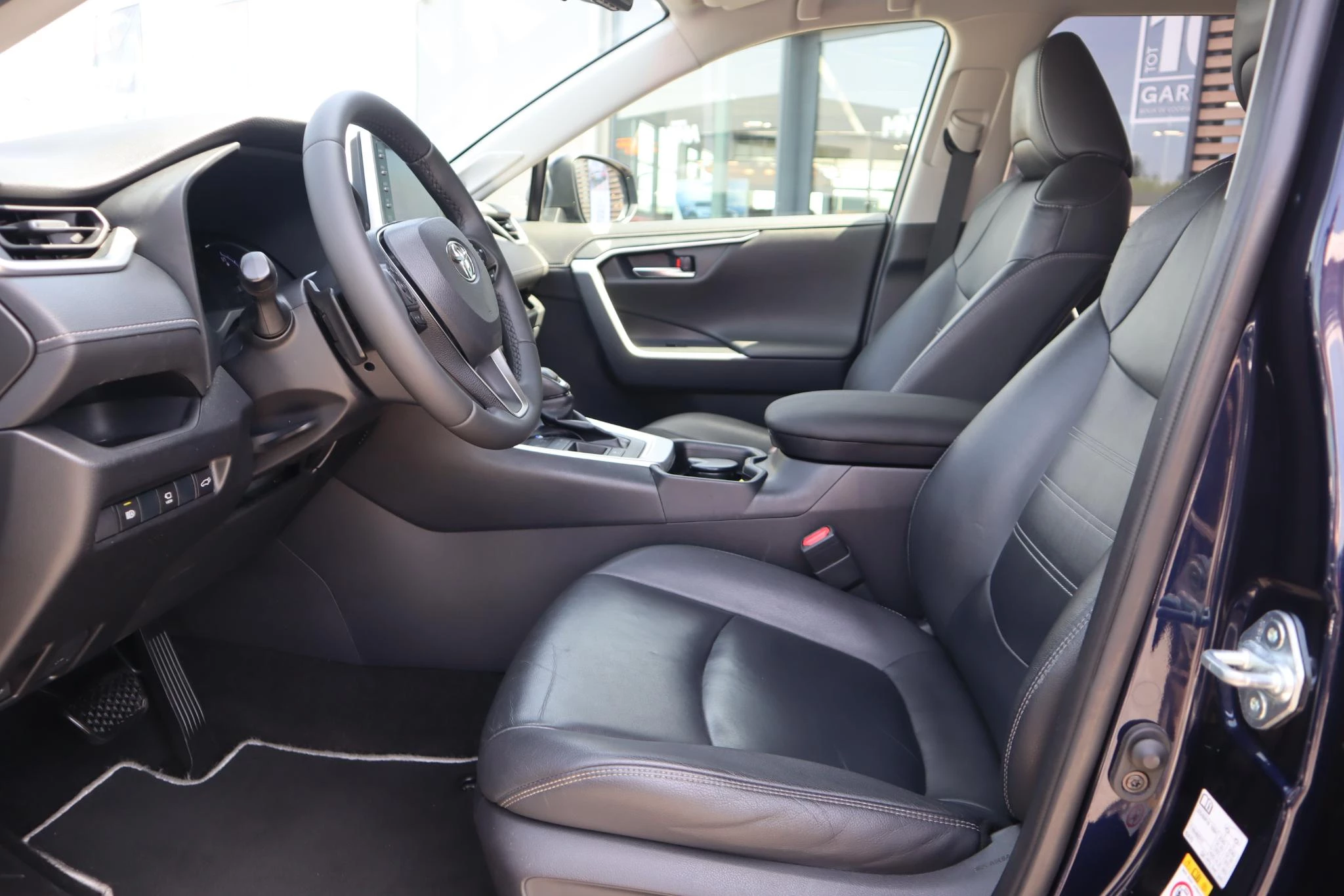 Hoofdafbeelding Toyota RAV4