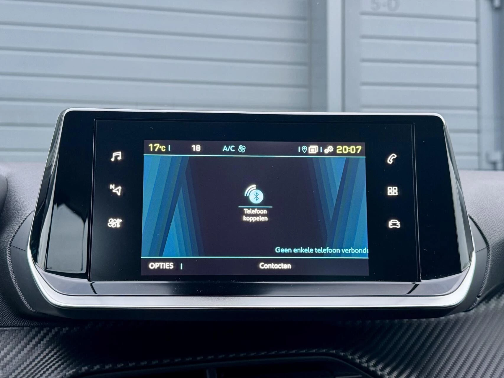 Hoofdafbeelding Peugeot e-208