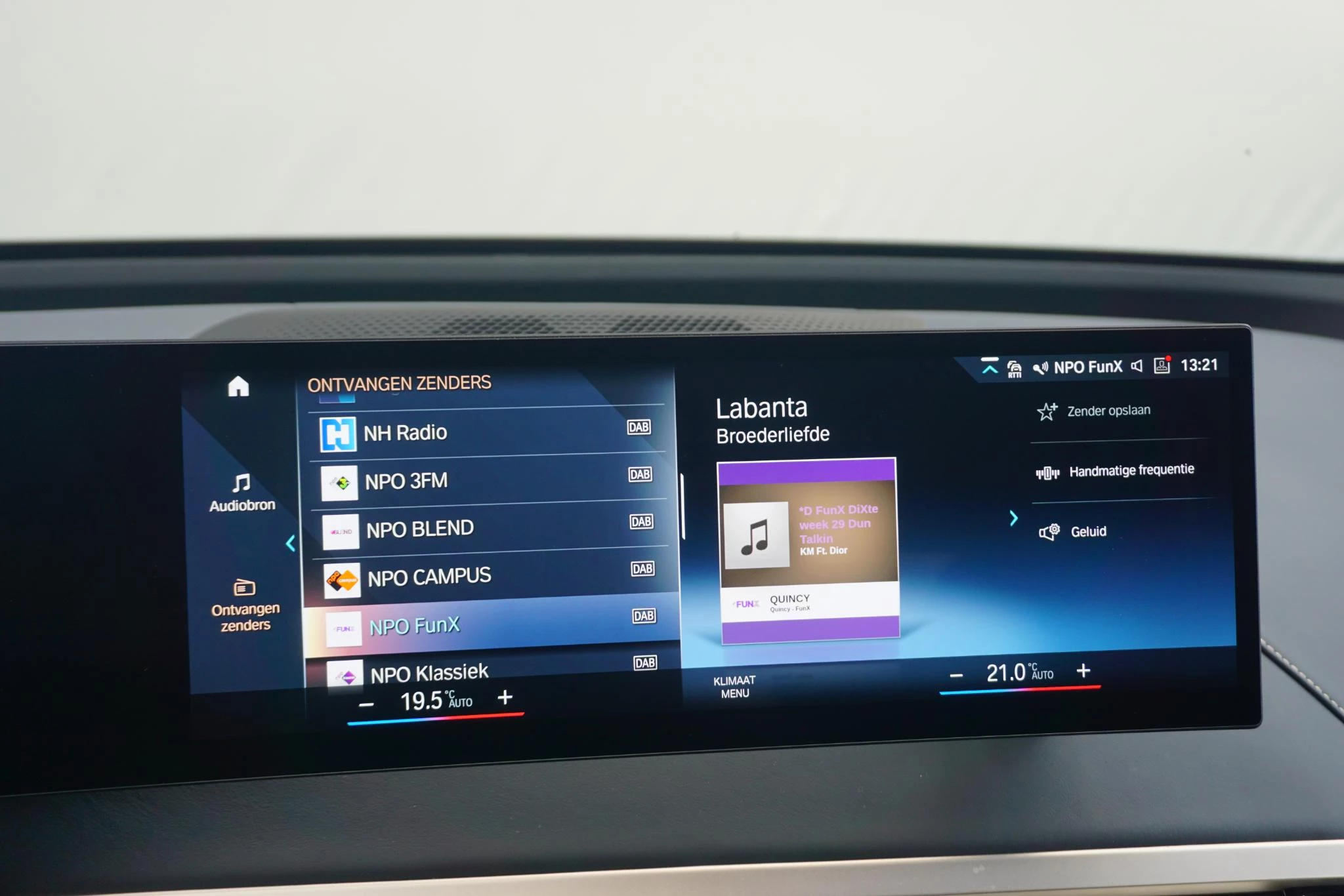 Hoofdafbeelding BMW iX