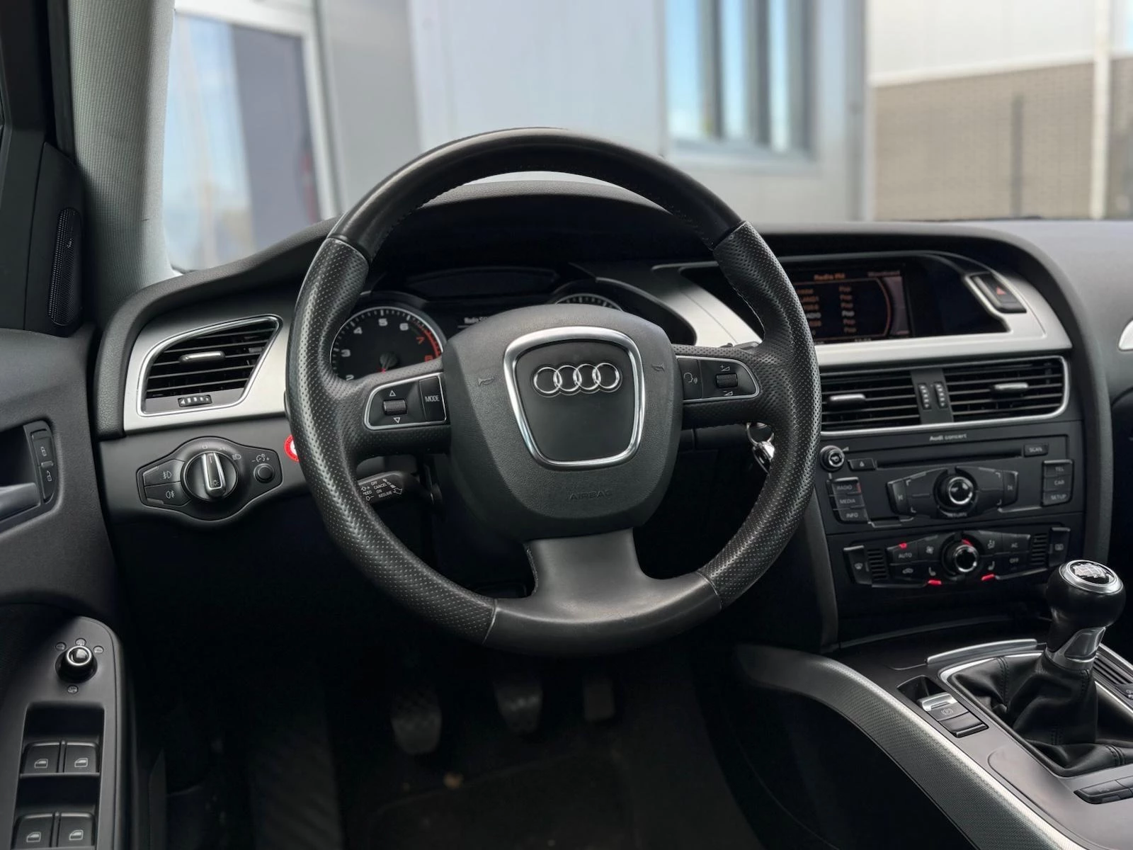 Hoofdafbeelding Audi A4