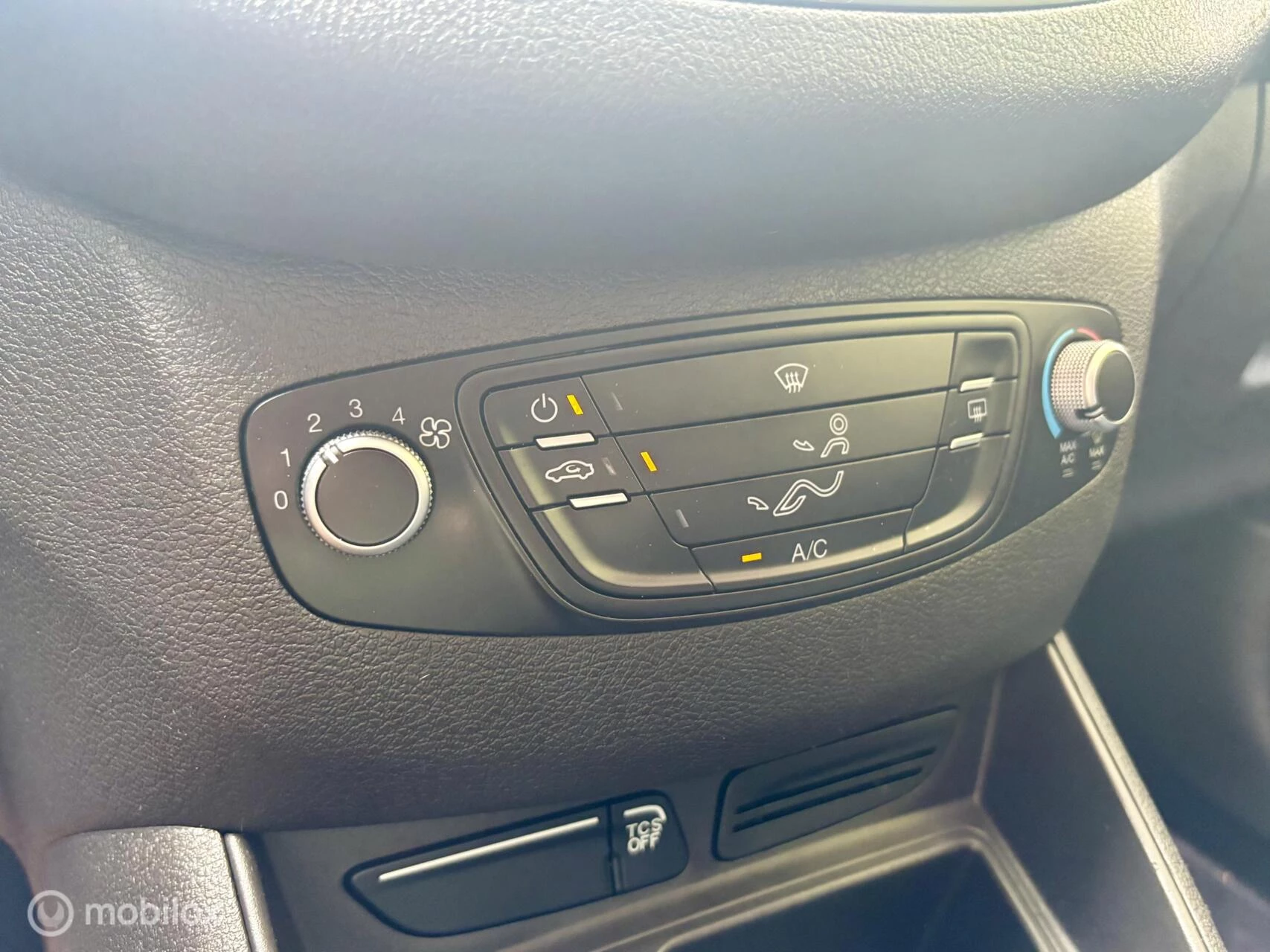 Hoofdafbeelding Ford Transit Courier