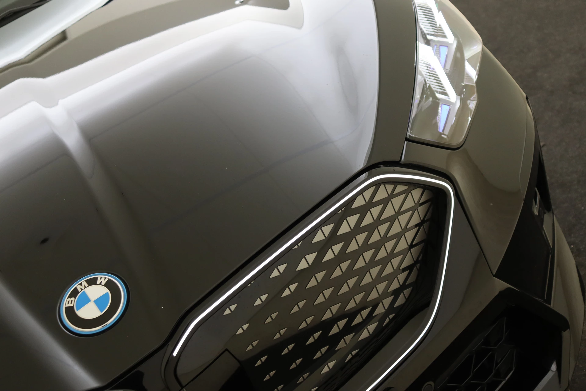 Hoofdafbeelding BMW iX2