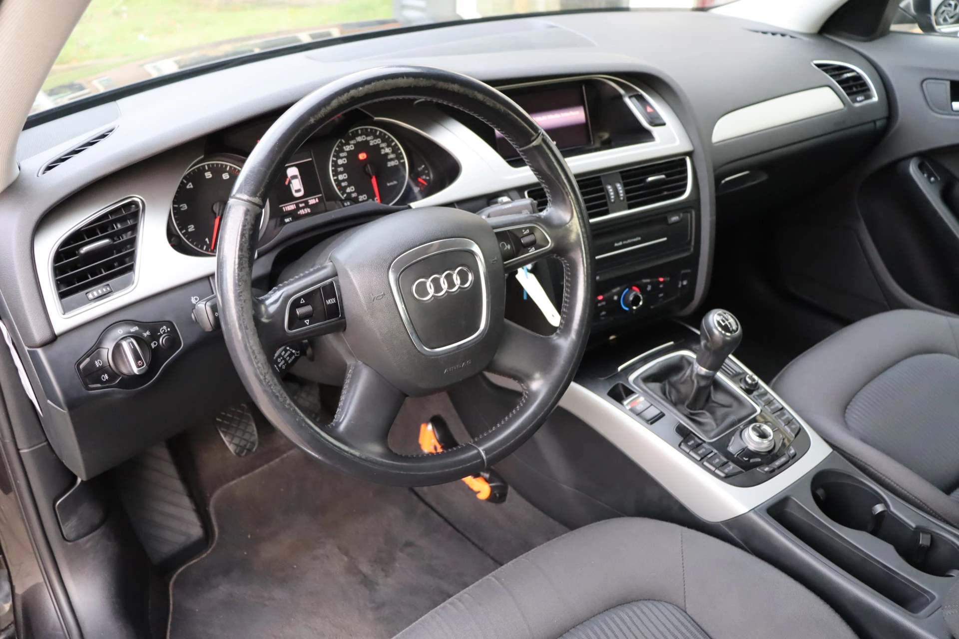 Hoofdafbeelding Audi A4