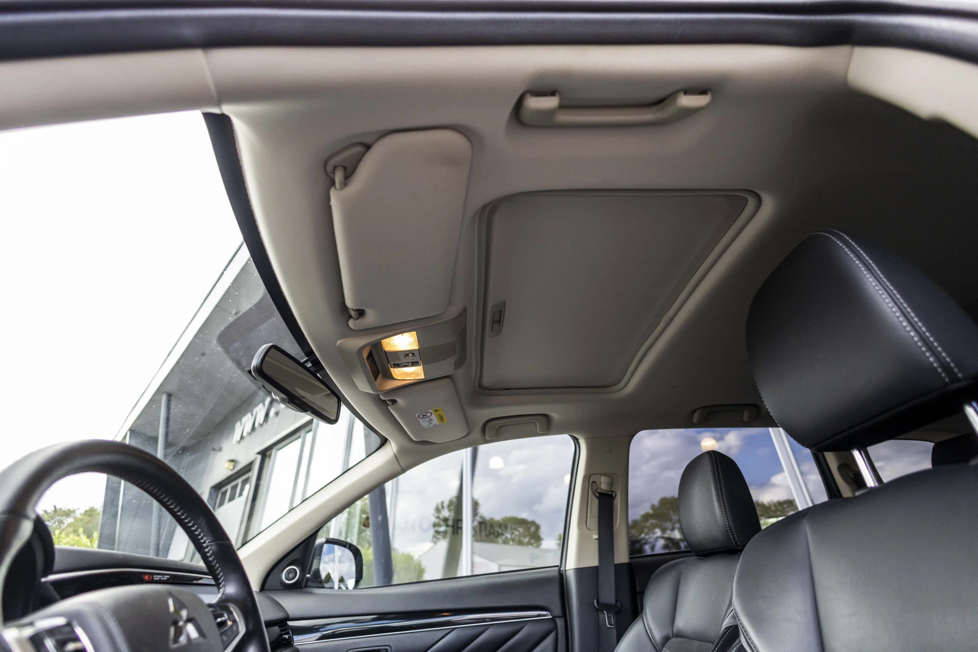 Hoofdafbeelding Mitsubishi Outlander