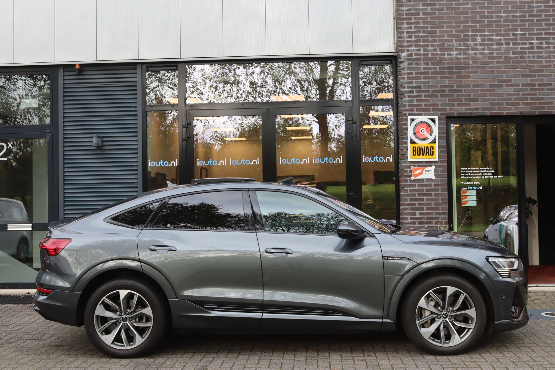 Hoofdafbeelding Audi e-tron