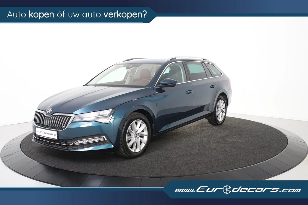 Hoofdafbeelding Škoda Superb