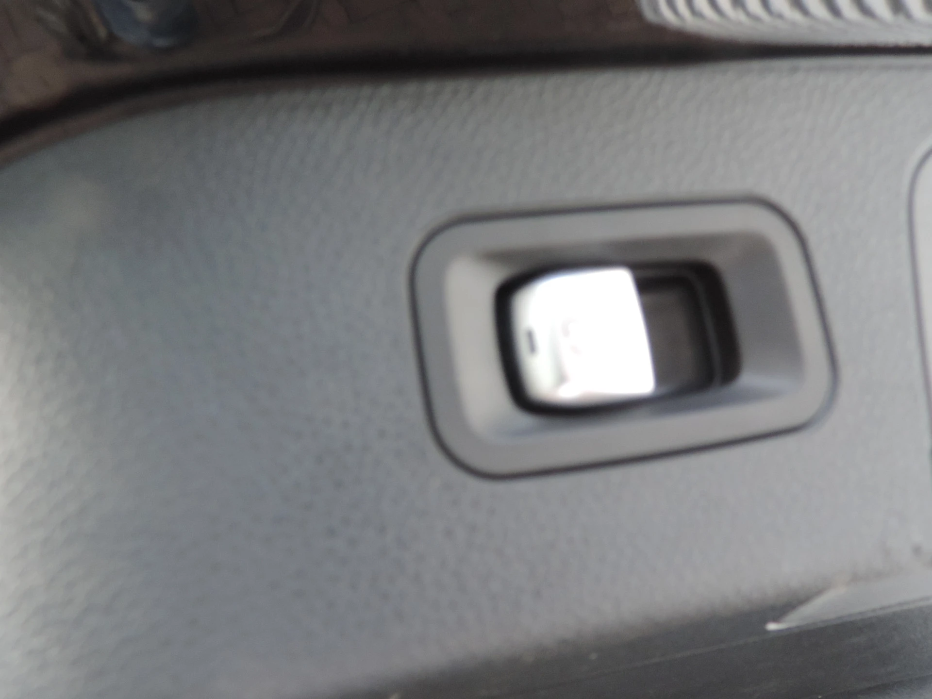 Hoofdafbeelding Mercedes-Benz EQC