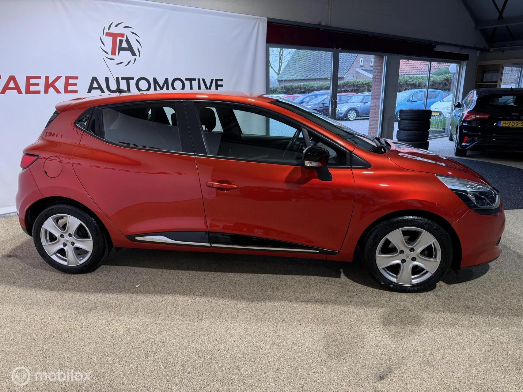 Hoofdafbeelding Renault Clio