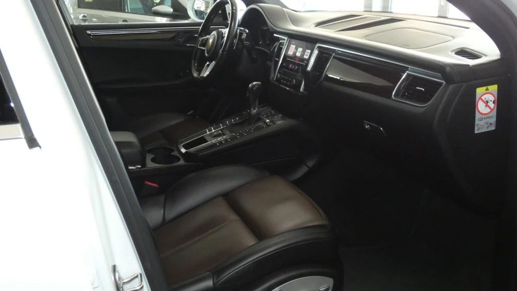Hoofdafbeelding Porsche Macan