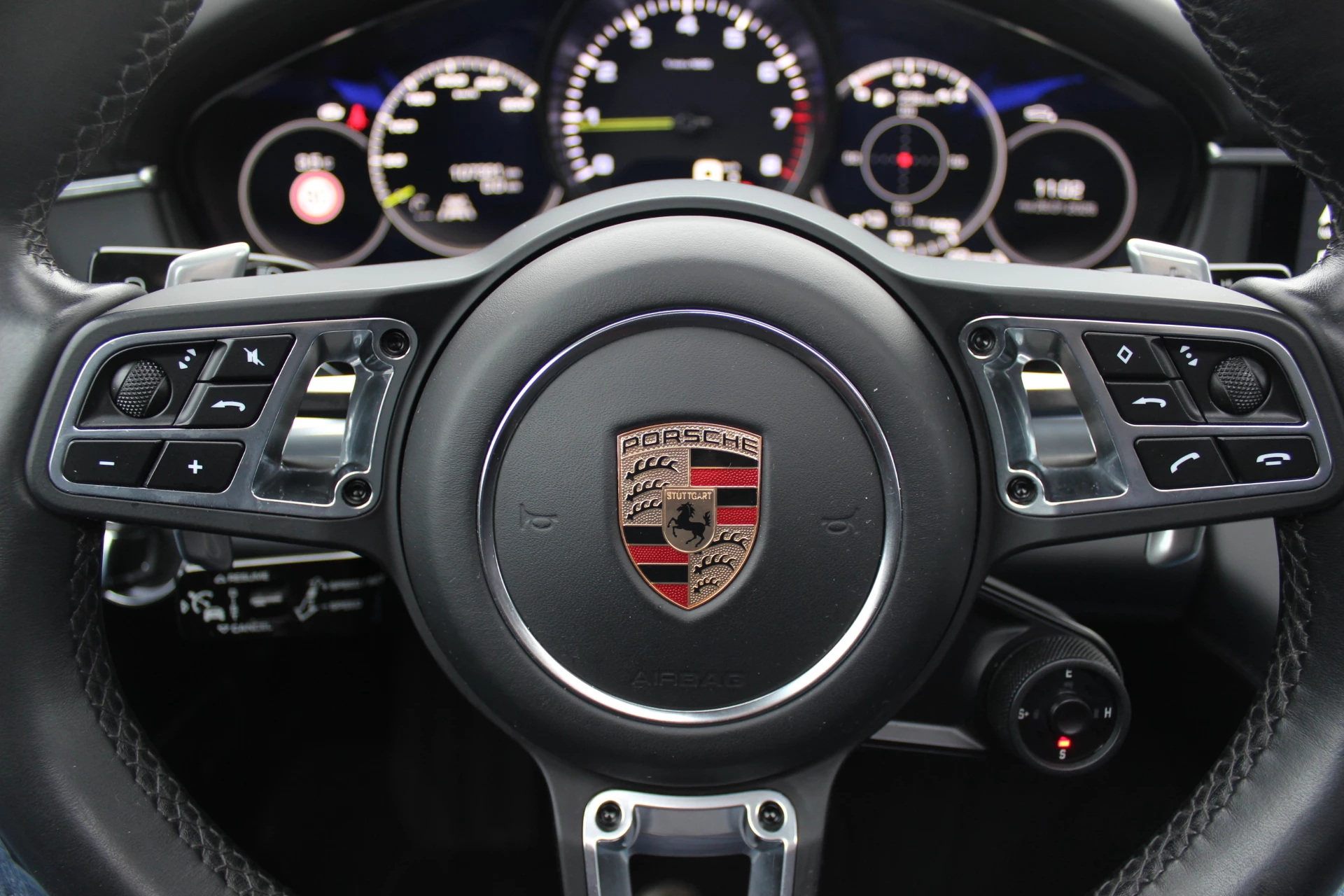 Hoofdafbeelding Porsche Panamera