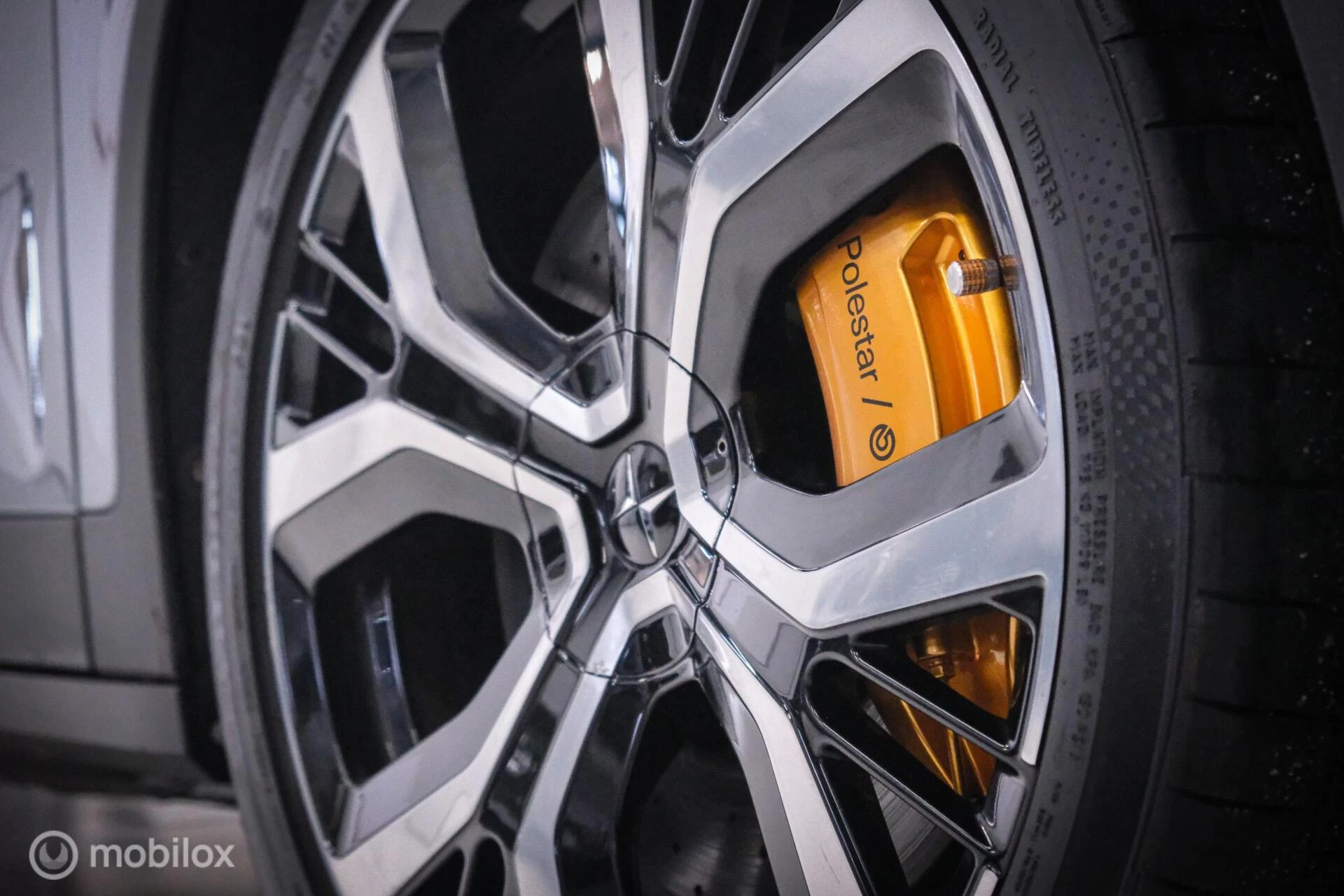 Hoofdafbeelding Polestar 2