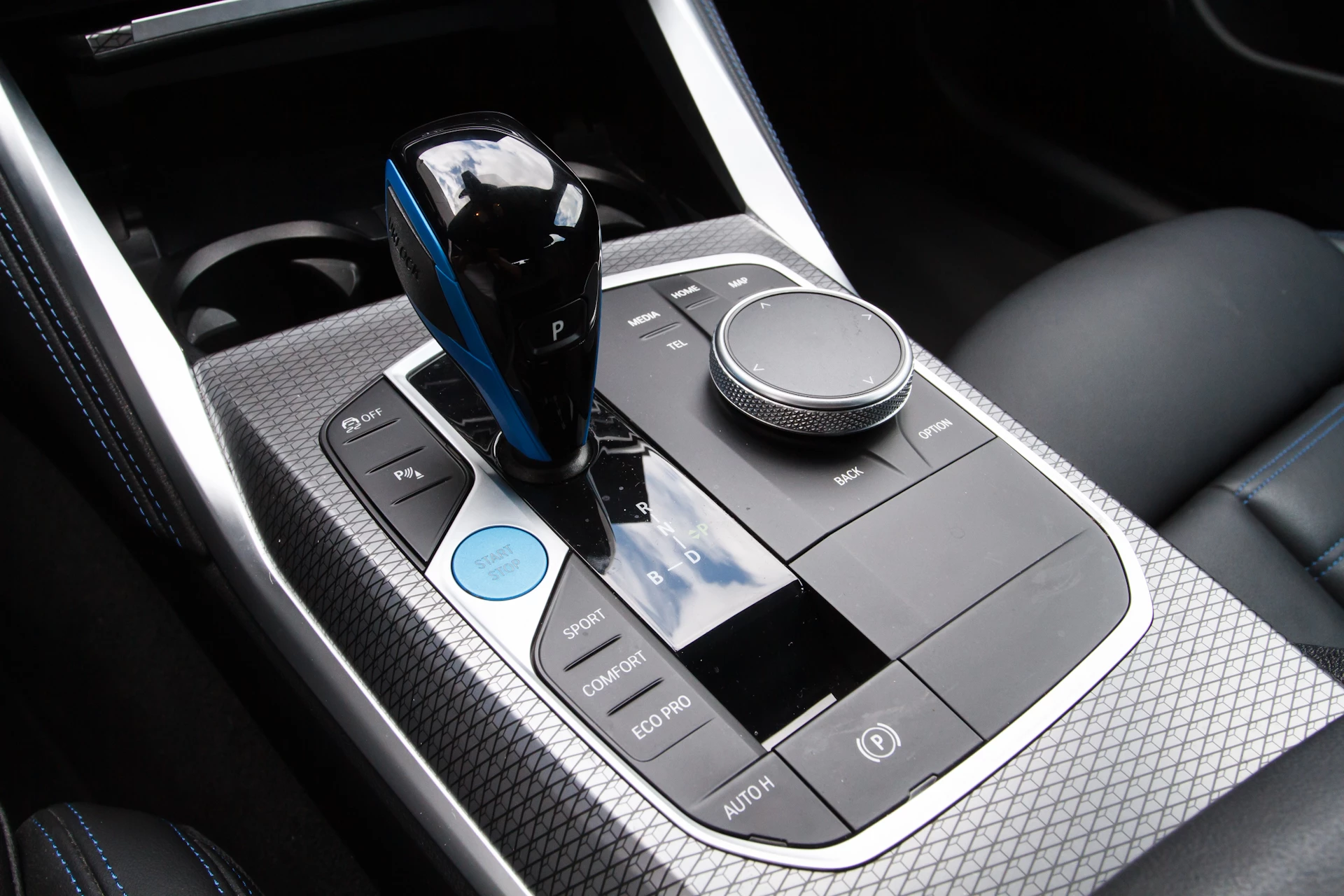 Hoofdafbeelding BMW i4