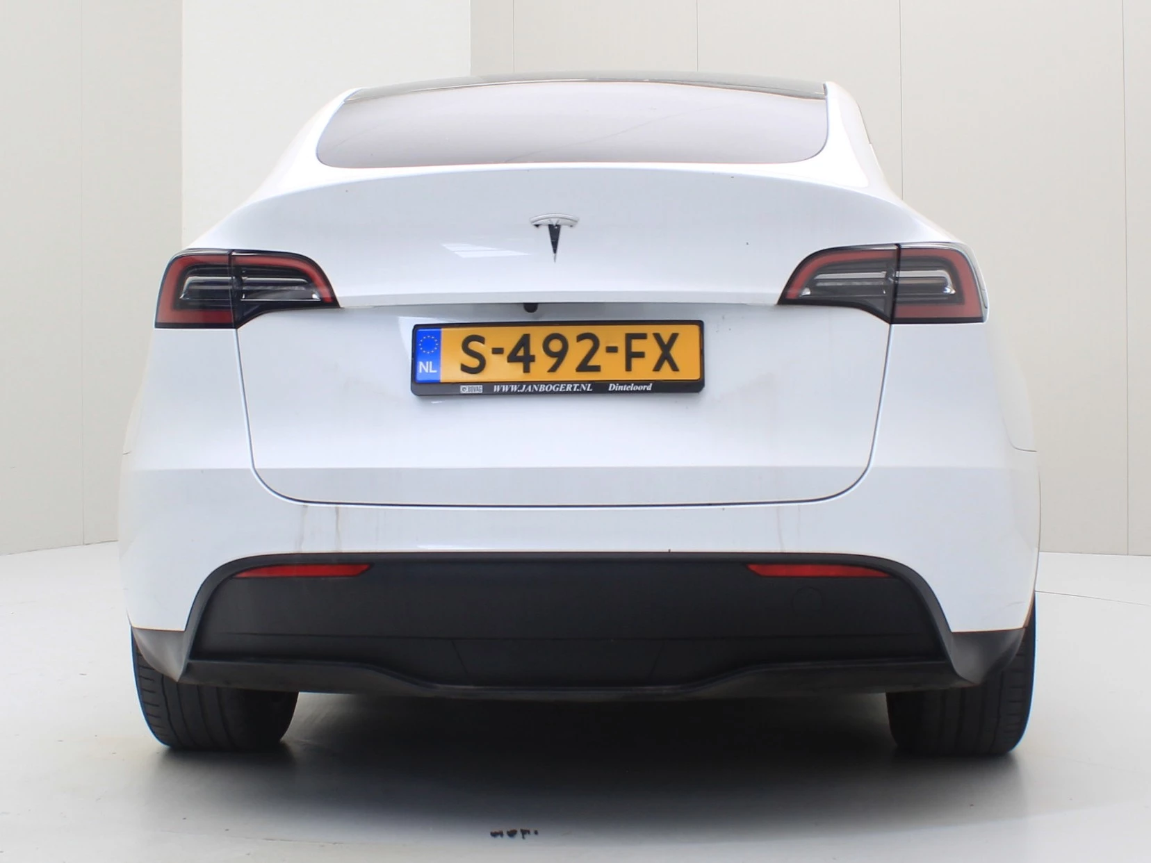 Hoofdafbeelding Tesla Model Y