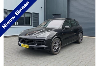 Porsche Cayenne 3.0 E-Hybrid 462pk SPORT CHRONO PANO PDLS NL-auto!