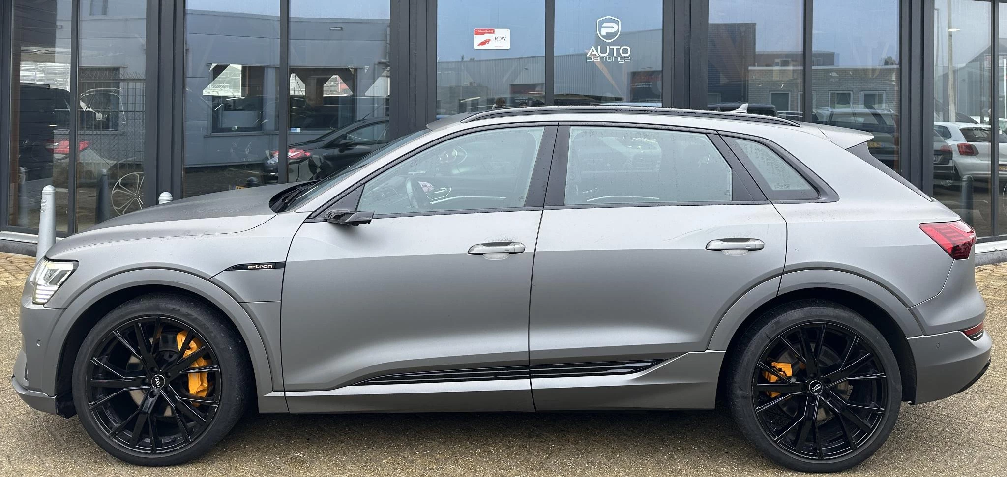 Hoofdafbeelding Audi e-tron