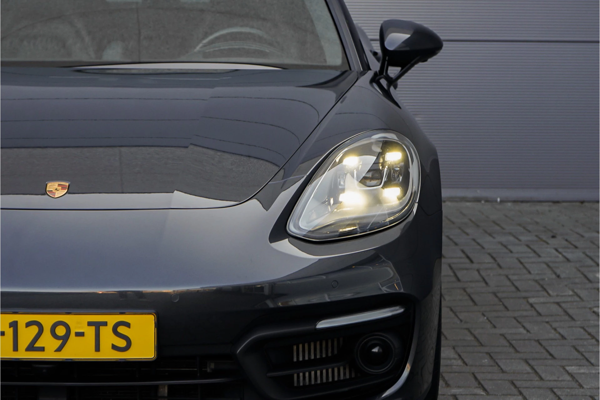 Hoofdafbeelding Porsche Panamera