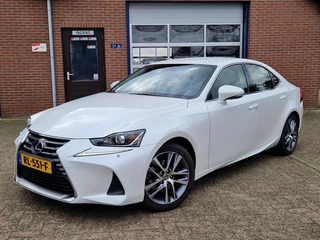 Hoofdafbeelding Lexus IS Lexus IS 300h Hybrid Business Line Aut. NL-auto Navi Camera