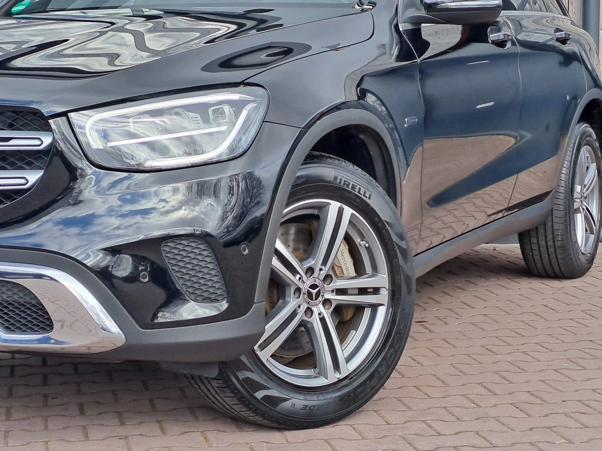 Hoofdafbeelding Mercedes-Benz GLC