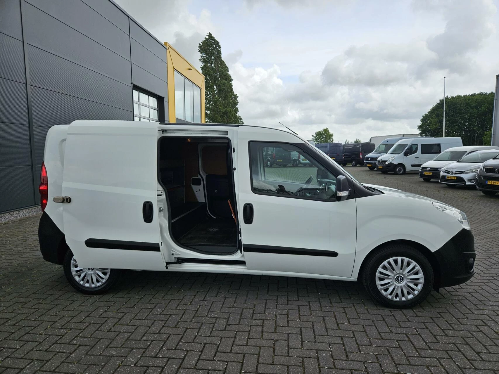 Hoofdafbeelding Opel Combo