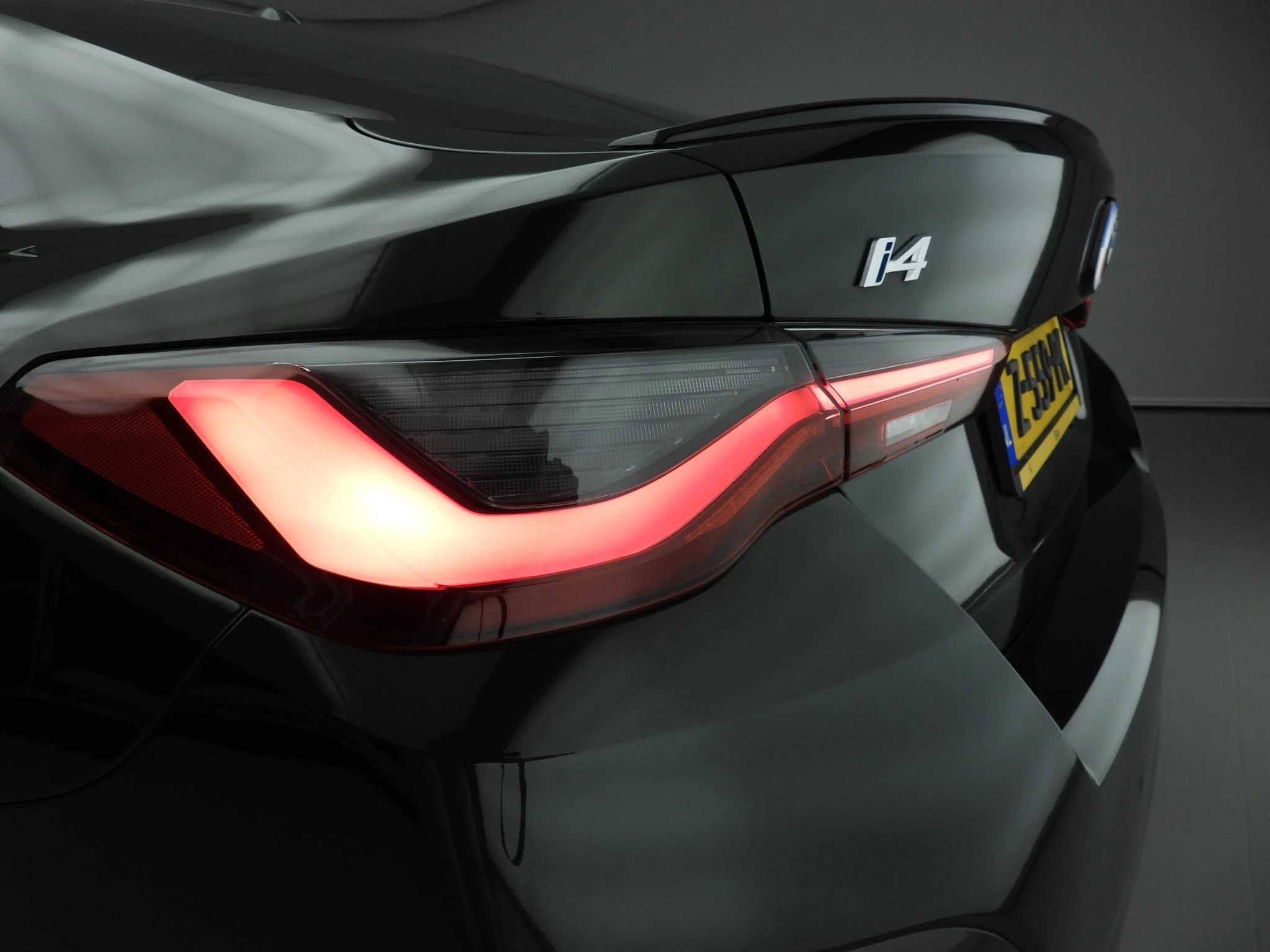 Hoofdafbeelding BMW i4