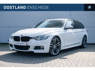 BMW 3 Serie Touring 320i M Sport Automaat / Sportstoelen / Trekhaak / Achteruitrijcamera / Stoelverwarming / LED / Driving Assistant / M Sport onderstel / PDC / Cruise Control