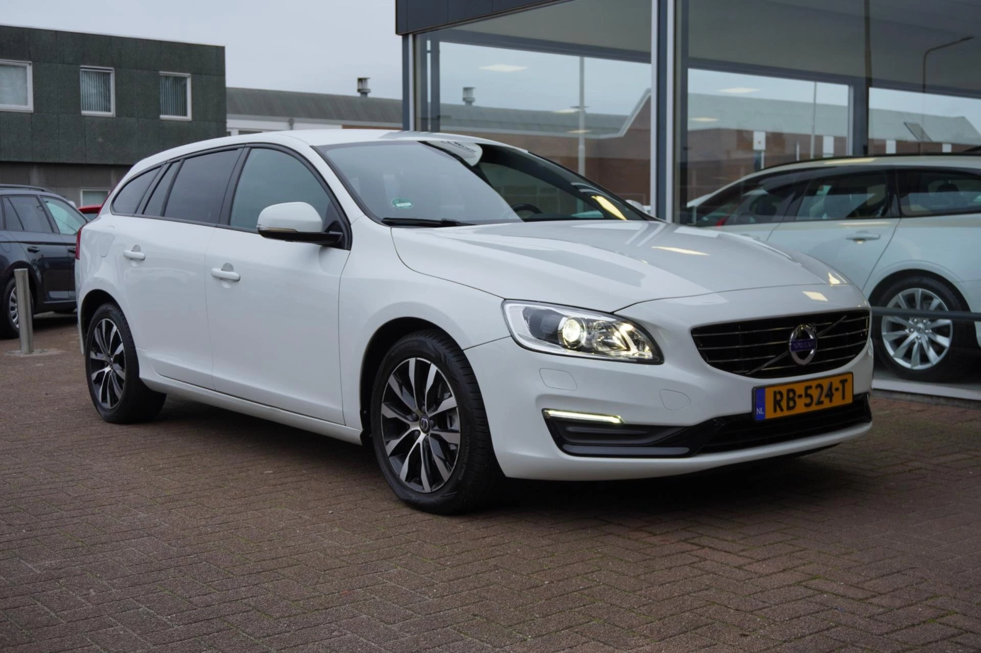 Hoofdafbeelding Volvo V60