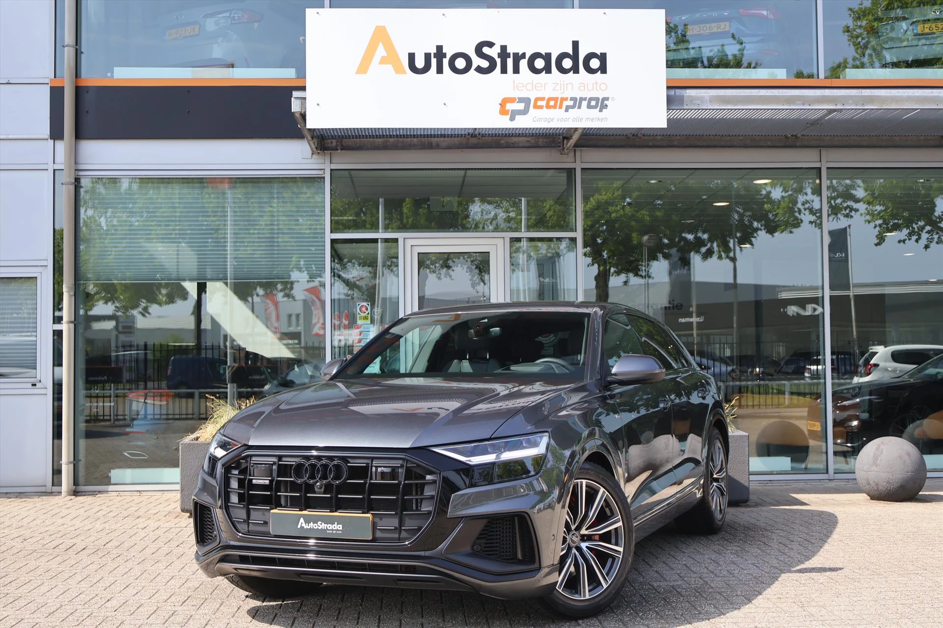 Hoofdafbeelding Audi Q8