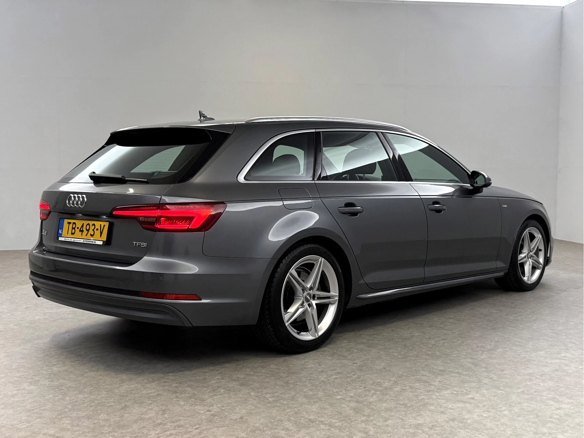 Hoofdafbeelding Audi A4