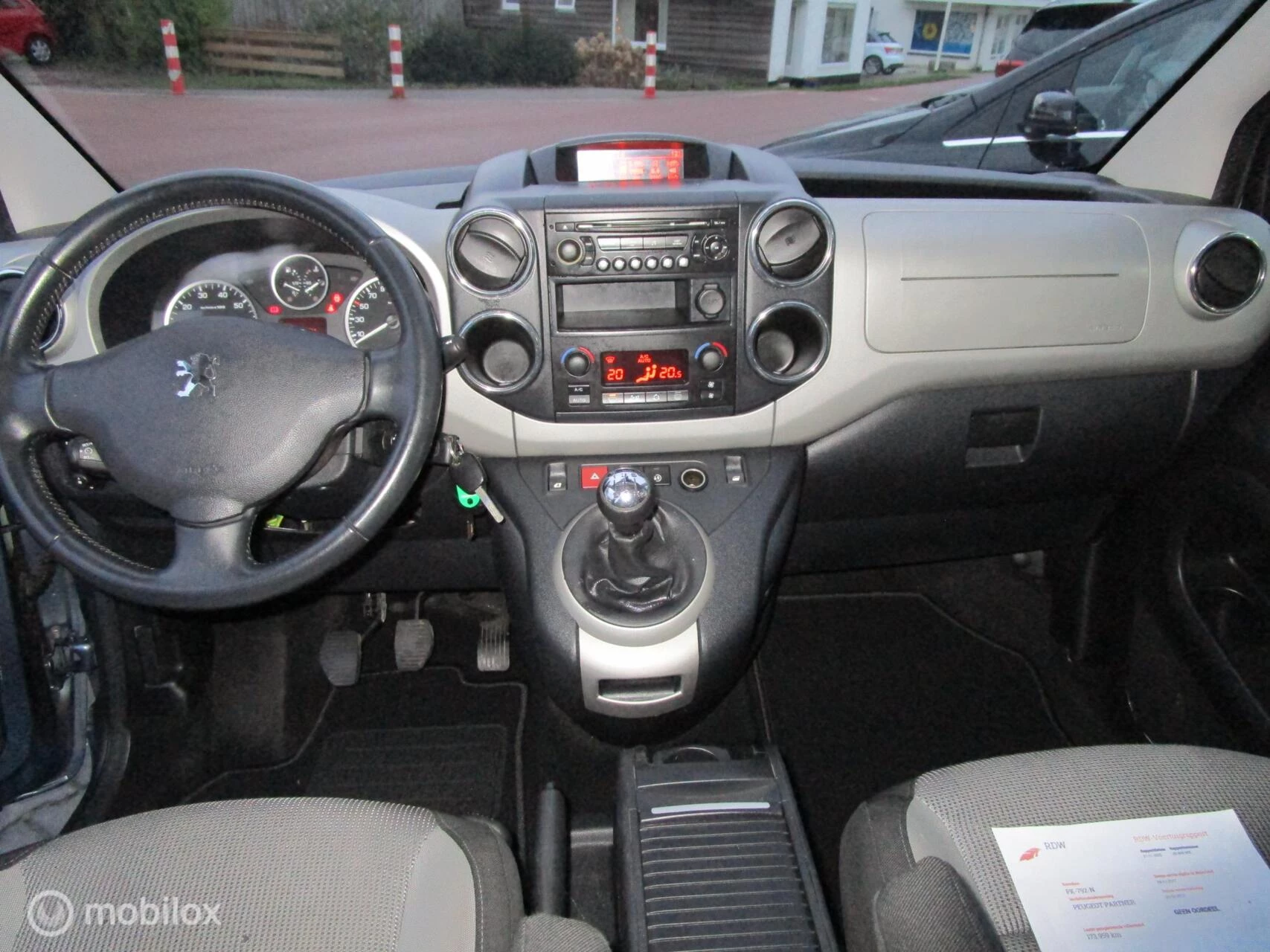 Hoofdafbeelding Peugeot Partner