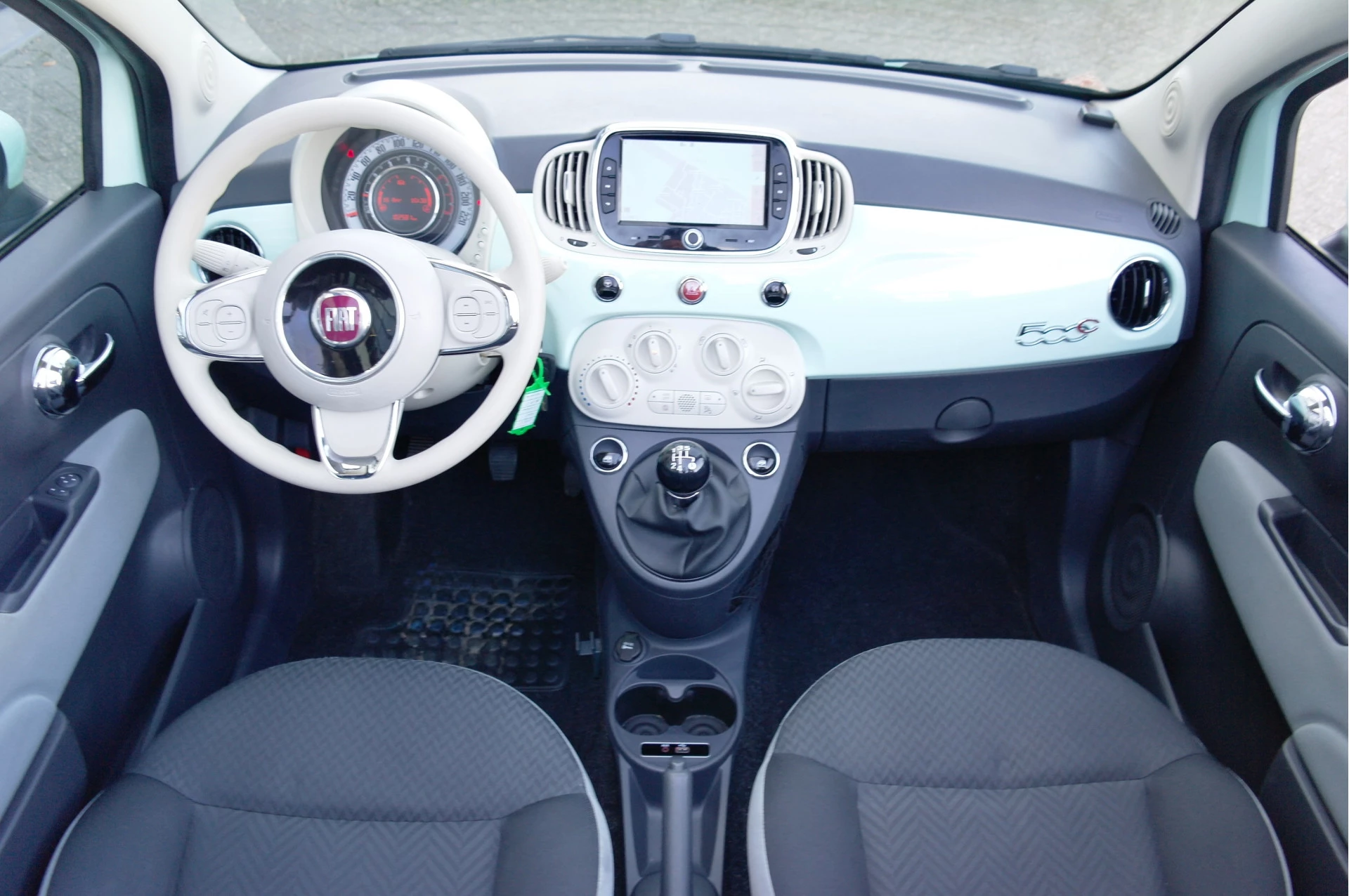 Hoofdafbeelding Fiat 500C