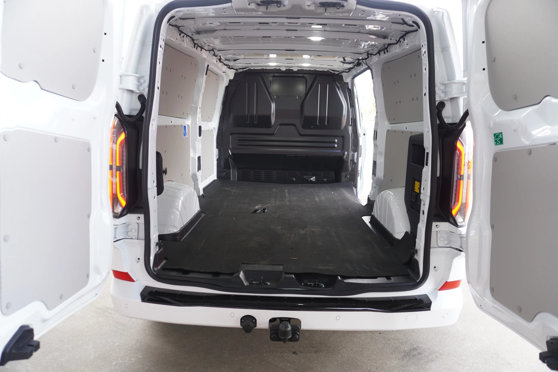 Hoofdafbeelding Ford E-Transit