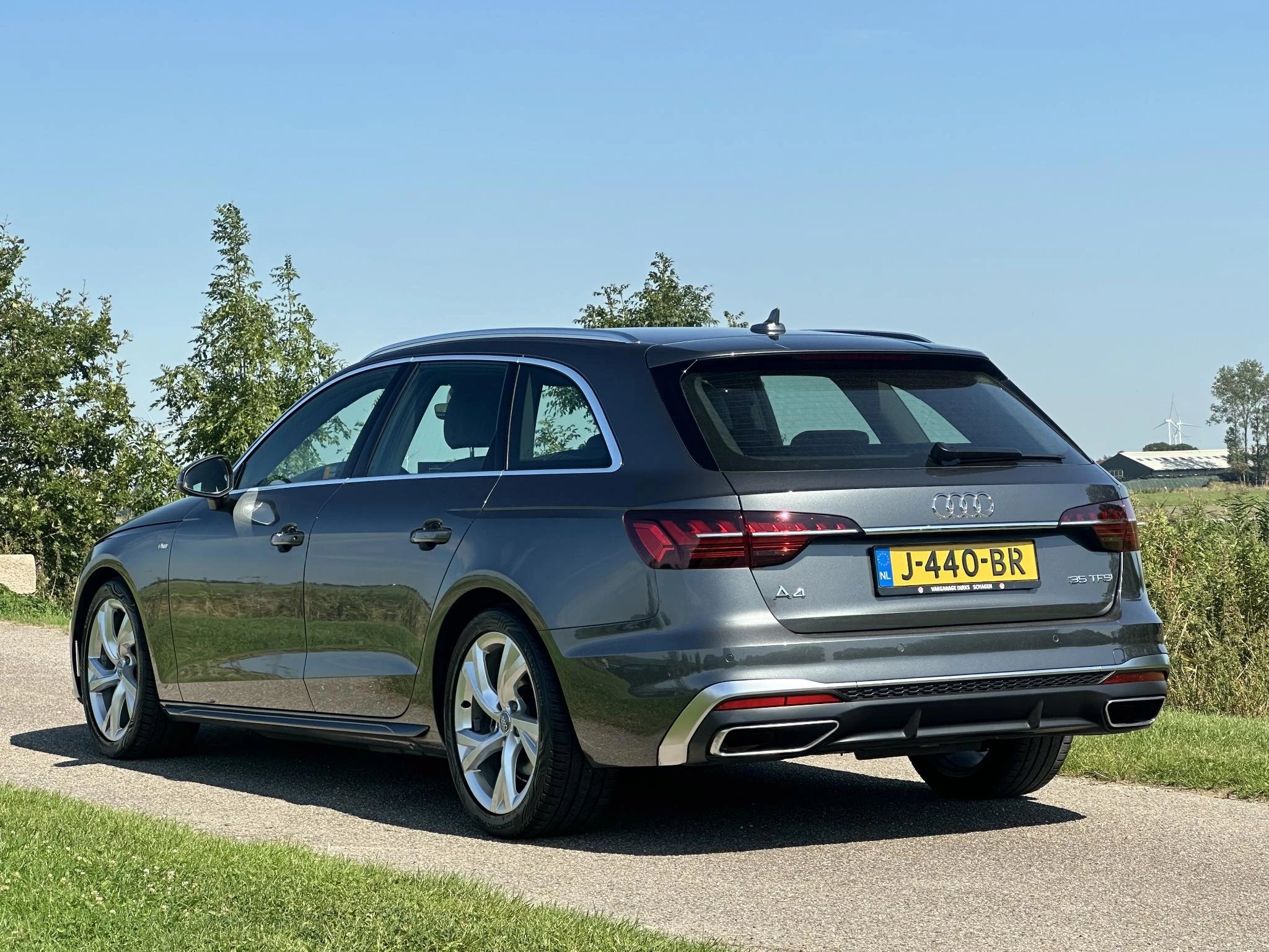 Hoofdafbeelding Audi A4