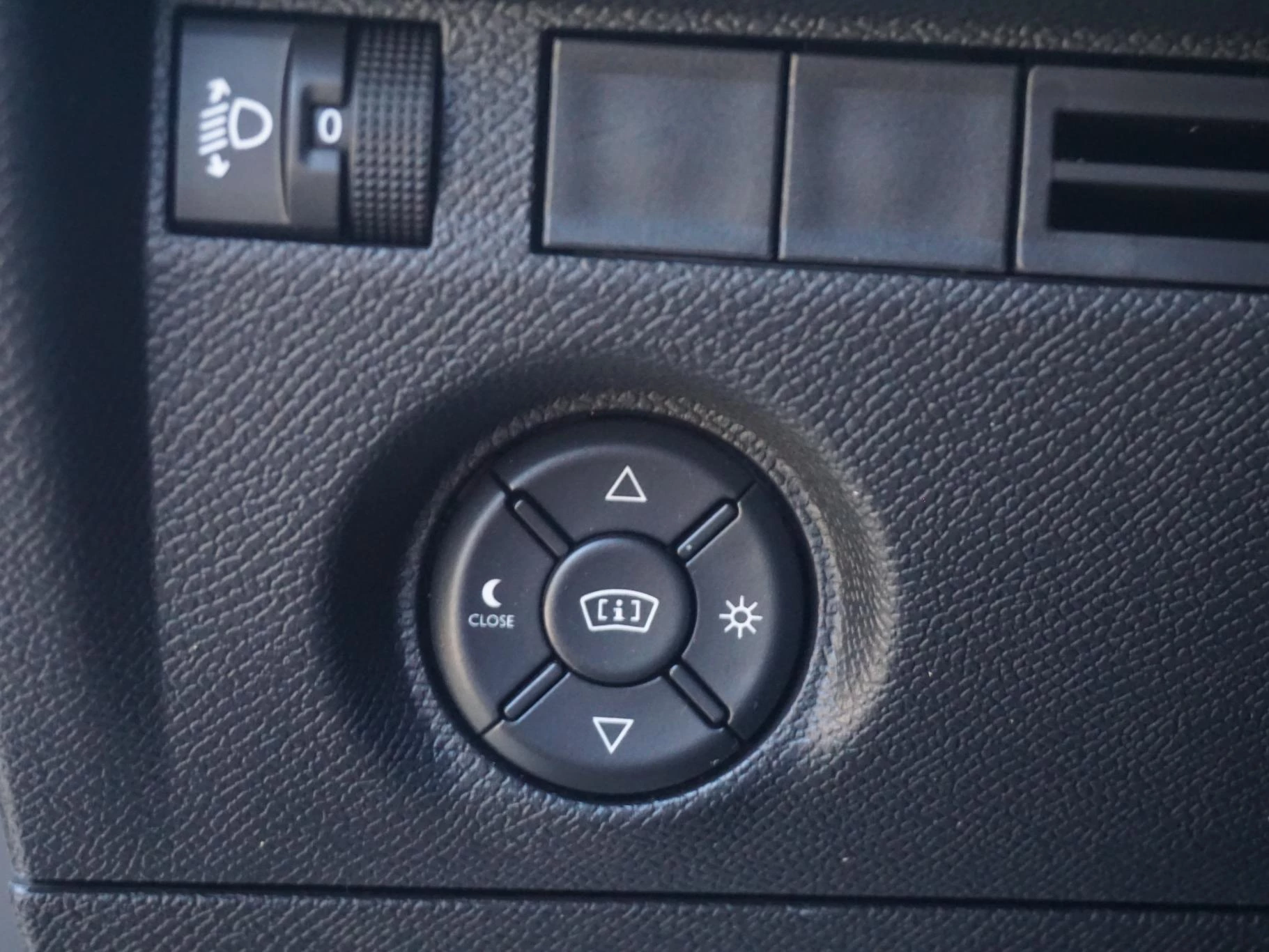 Hoofdafbeelding Citroën ë-C4