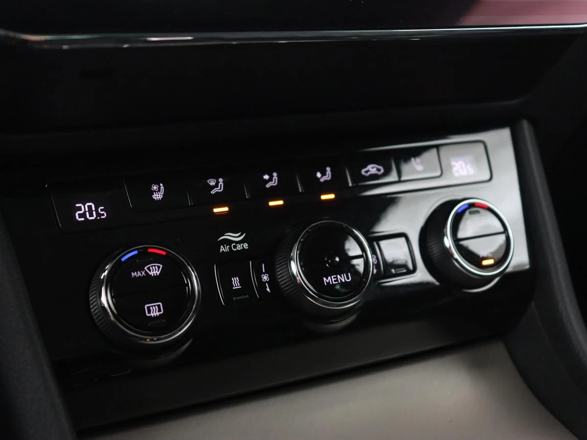 Hoofdafbeelding Škoda Superb