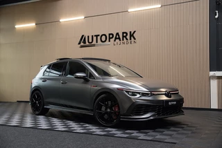 Volkswagen GOLF 2.0 TSI GTI CLUBSPORT PANO/IQLIGHT/SFEERVERLICHTING/CAMERA/FABRIEKSGARANTIE T/M 03-2026/300PK