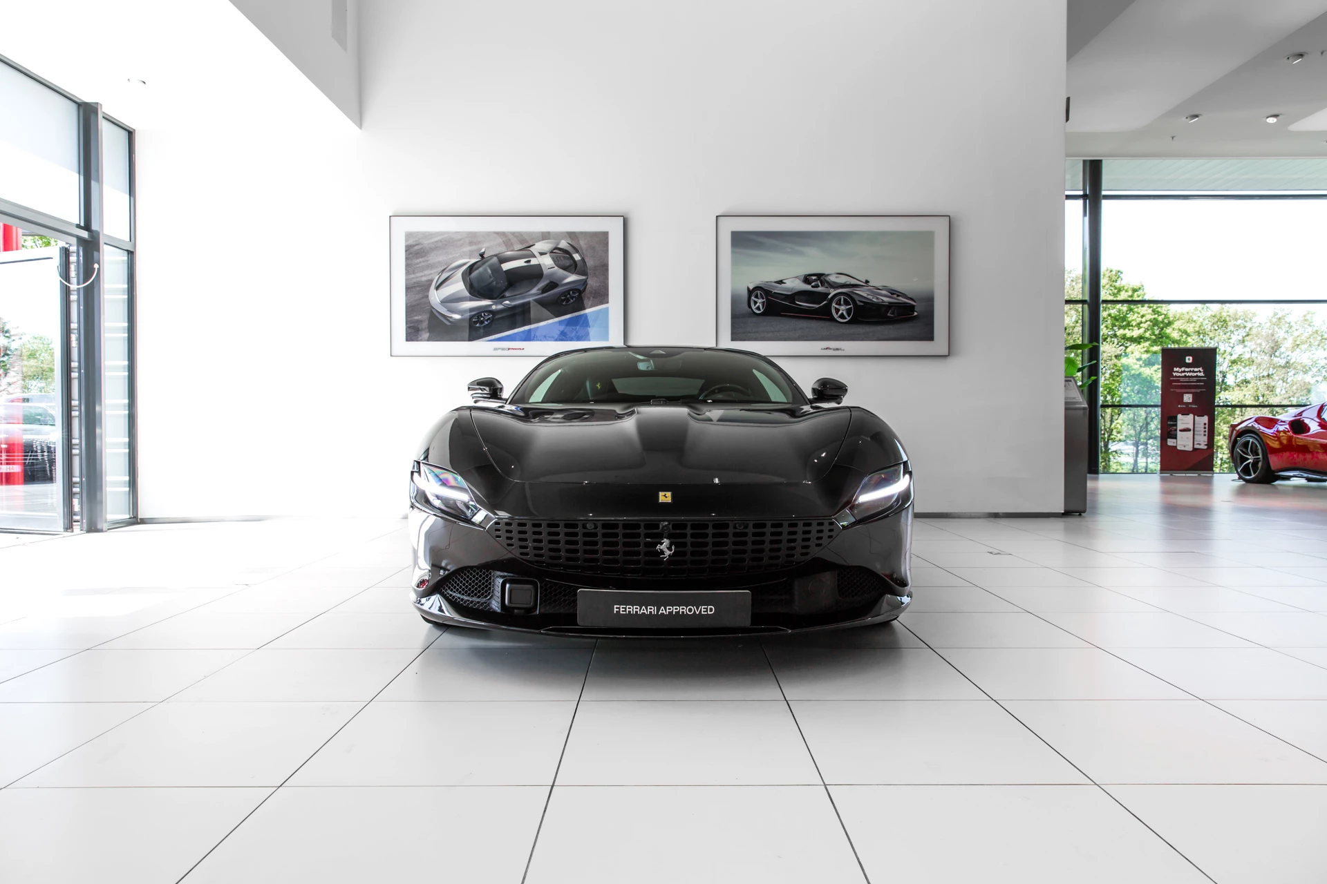 Hoofdafbeelding Ferrari Roma