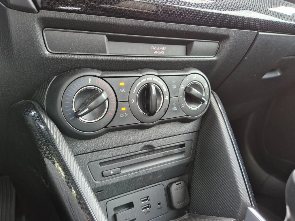 Hoofdafbeelding Mazda 2
