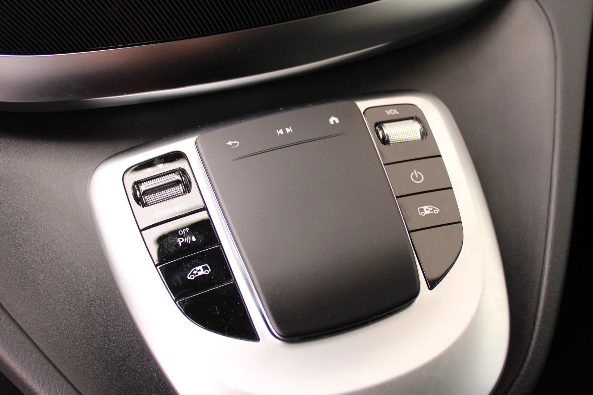 Hoofdafbeelding Mercedes-Benz EQV