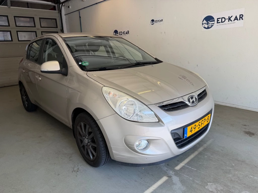 Hoofdafbeelding Hyundai i20