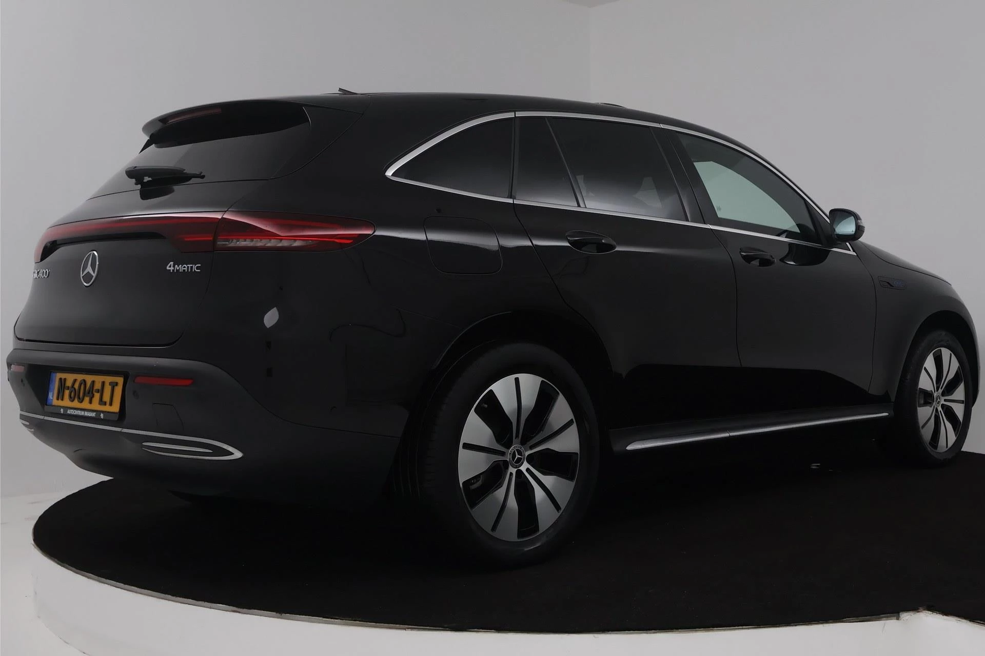 Hoofdafbeelding Mercedes-Benz EQC