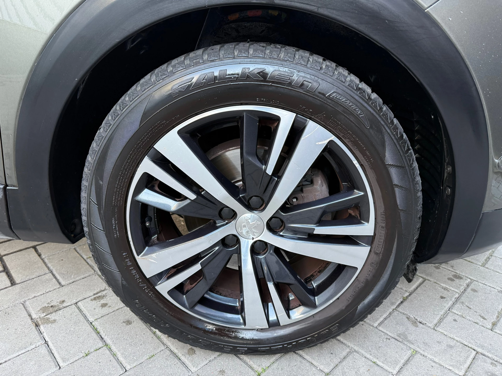 Hoofdafbeelding Peugeot 5008