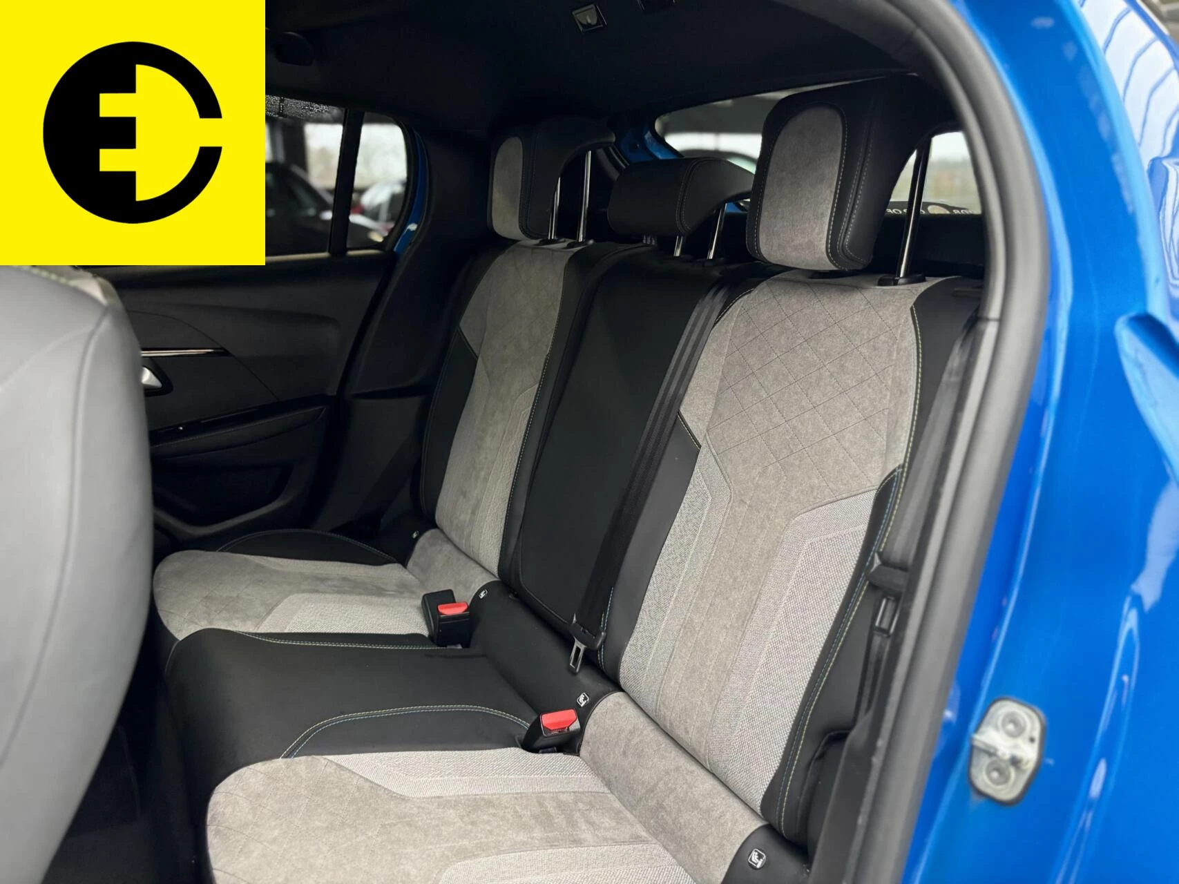 Hoofdafbeelding Peugeot e-208