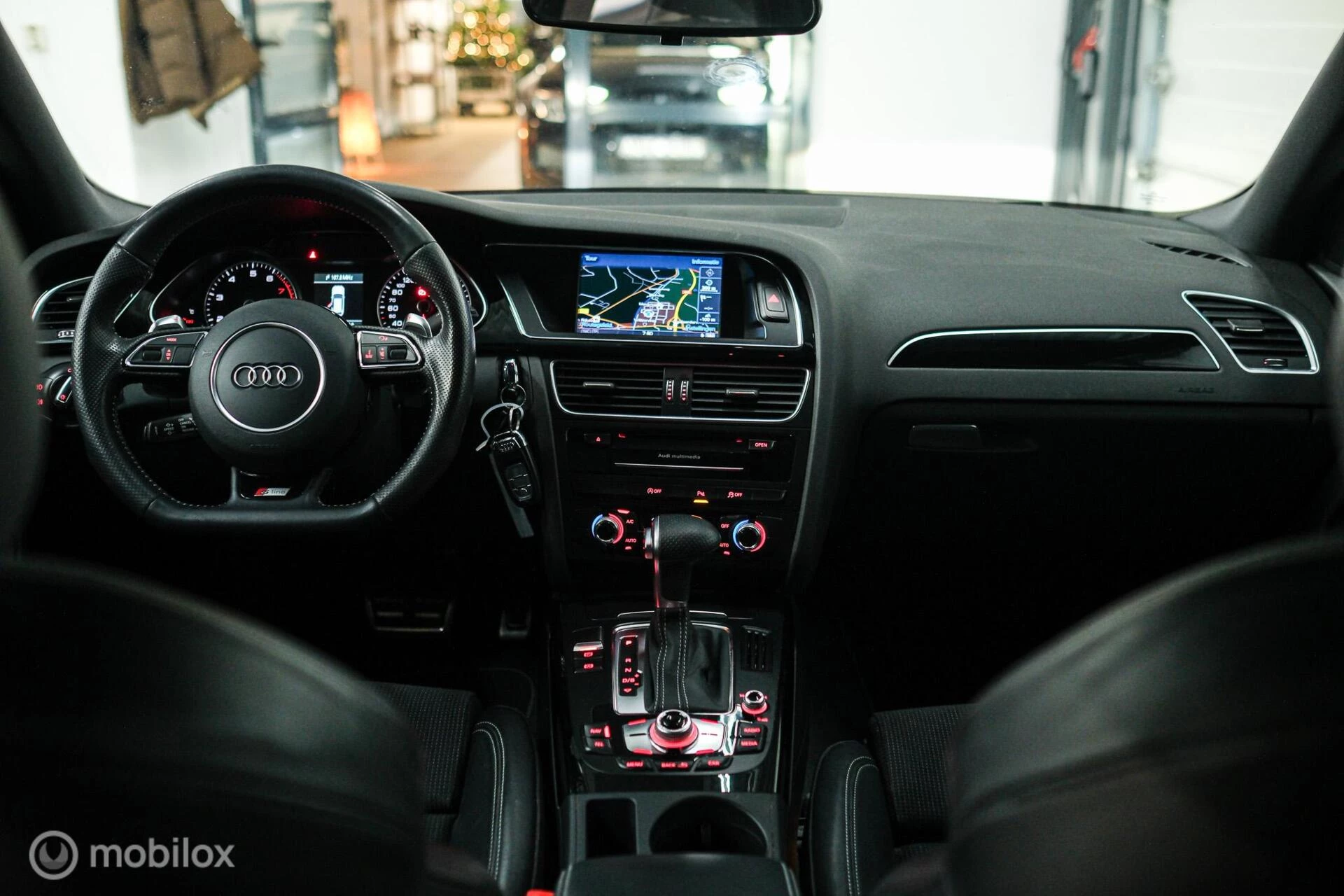 Hoofdafbeelding Audi A4